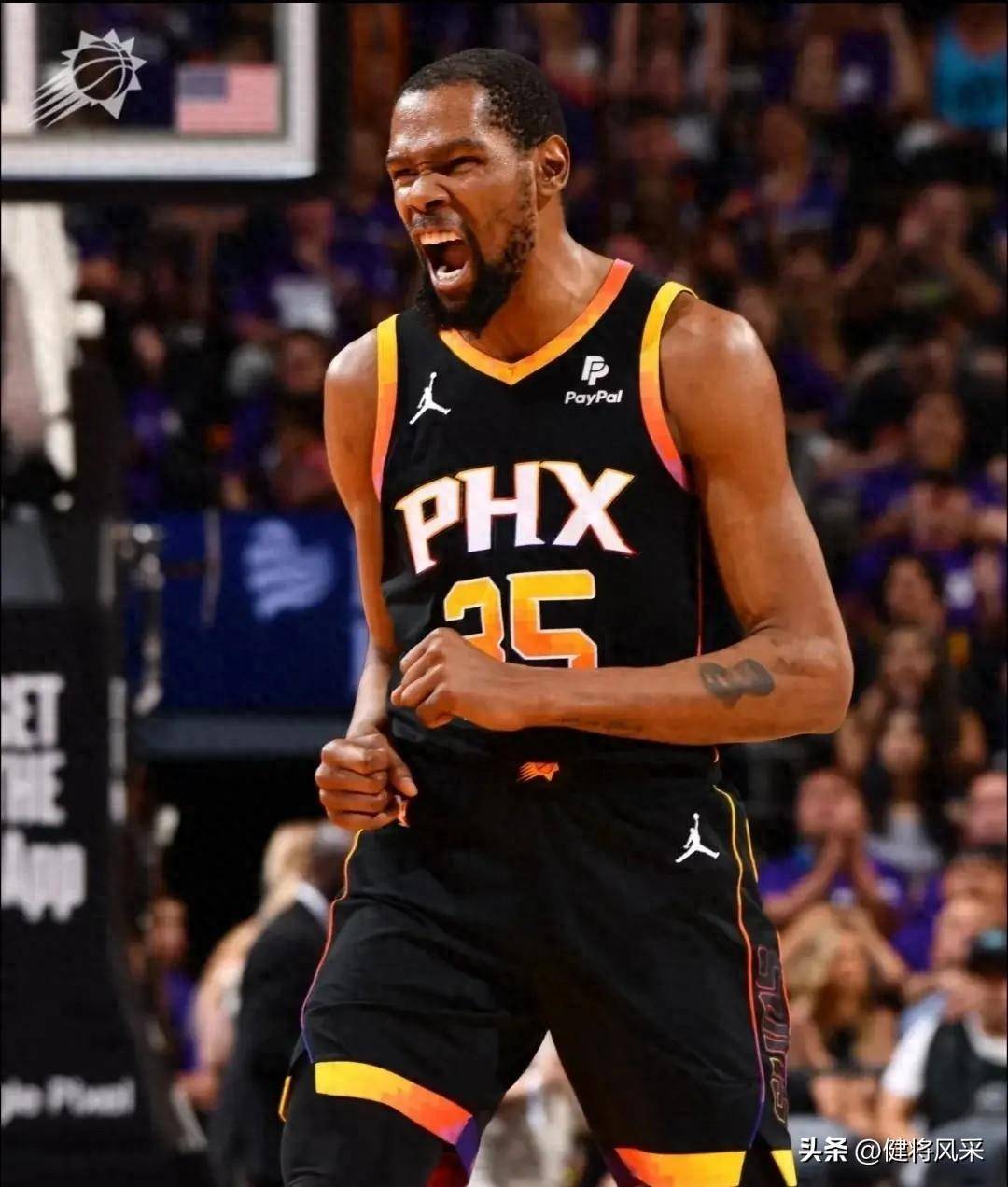 九游-关于杜兰特回归赛场，战术调整首场状态亮眼，巴塞罗那观众沸腾！的信息