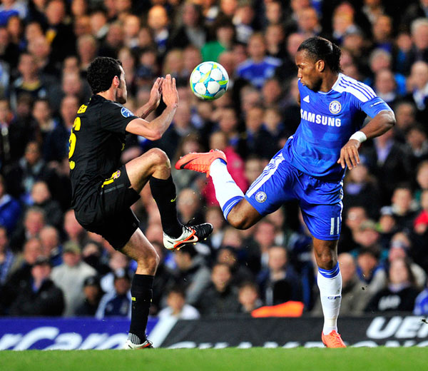 九游娱乐-包含德罗巴在日本队比赛中突破纪录，精彩发挥引发热议！的词条