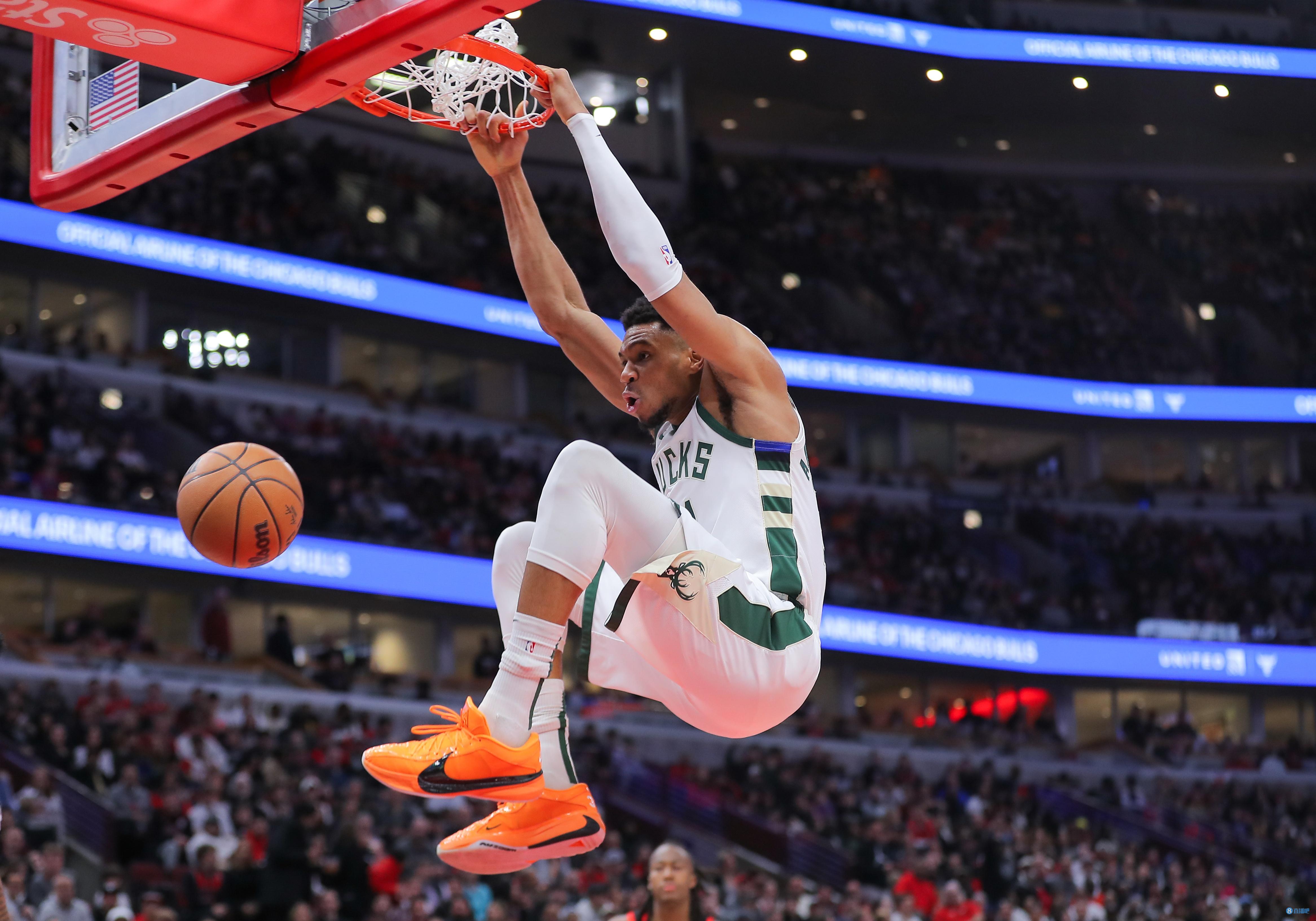 九游娱乐-字母哥迎来三赛季高光表现，法国队球迷沸腾！的简单介绍