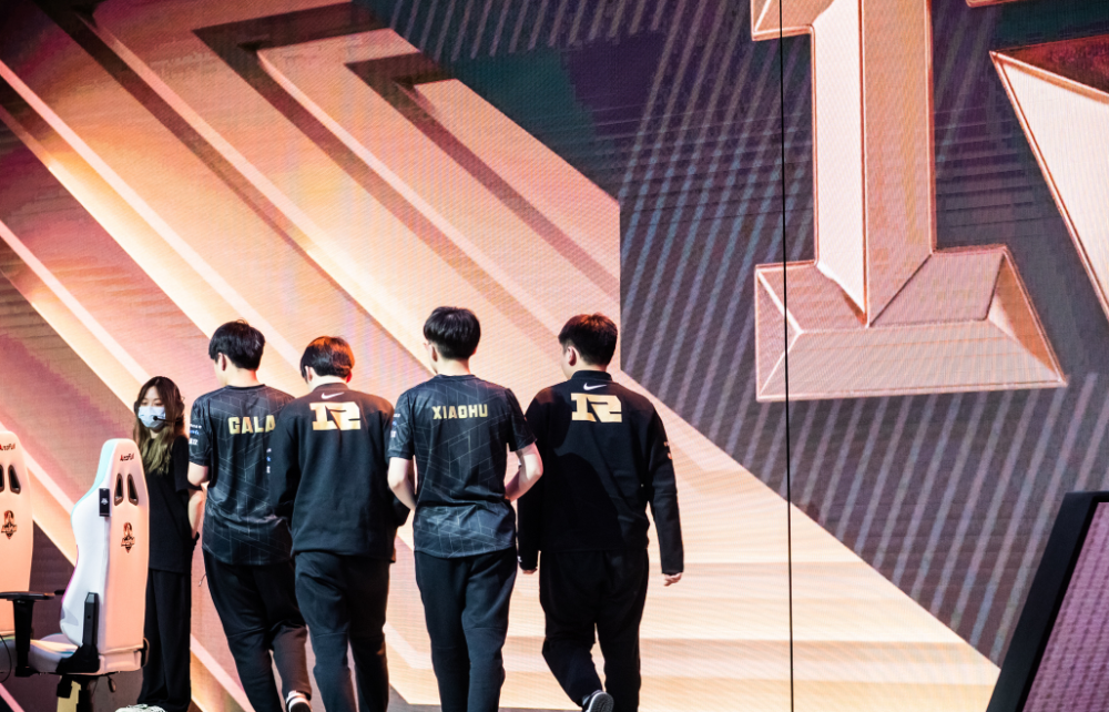 九游体育-关于Scout爆冷击败美国队，比分优势明显引爆全场！的信息